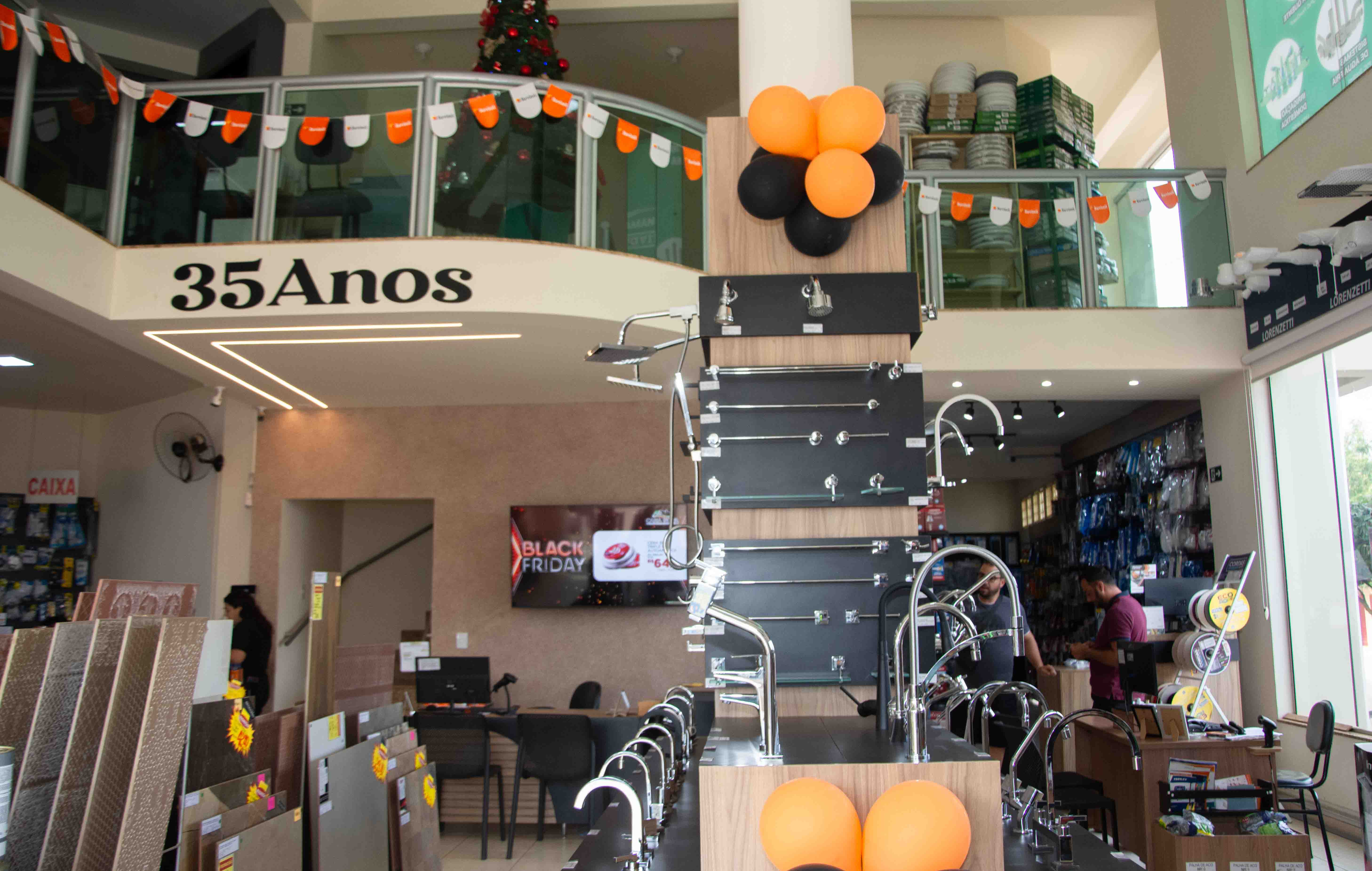 Interior da loja - 35 Anos