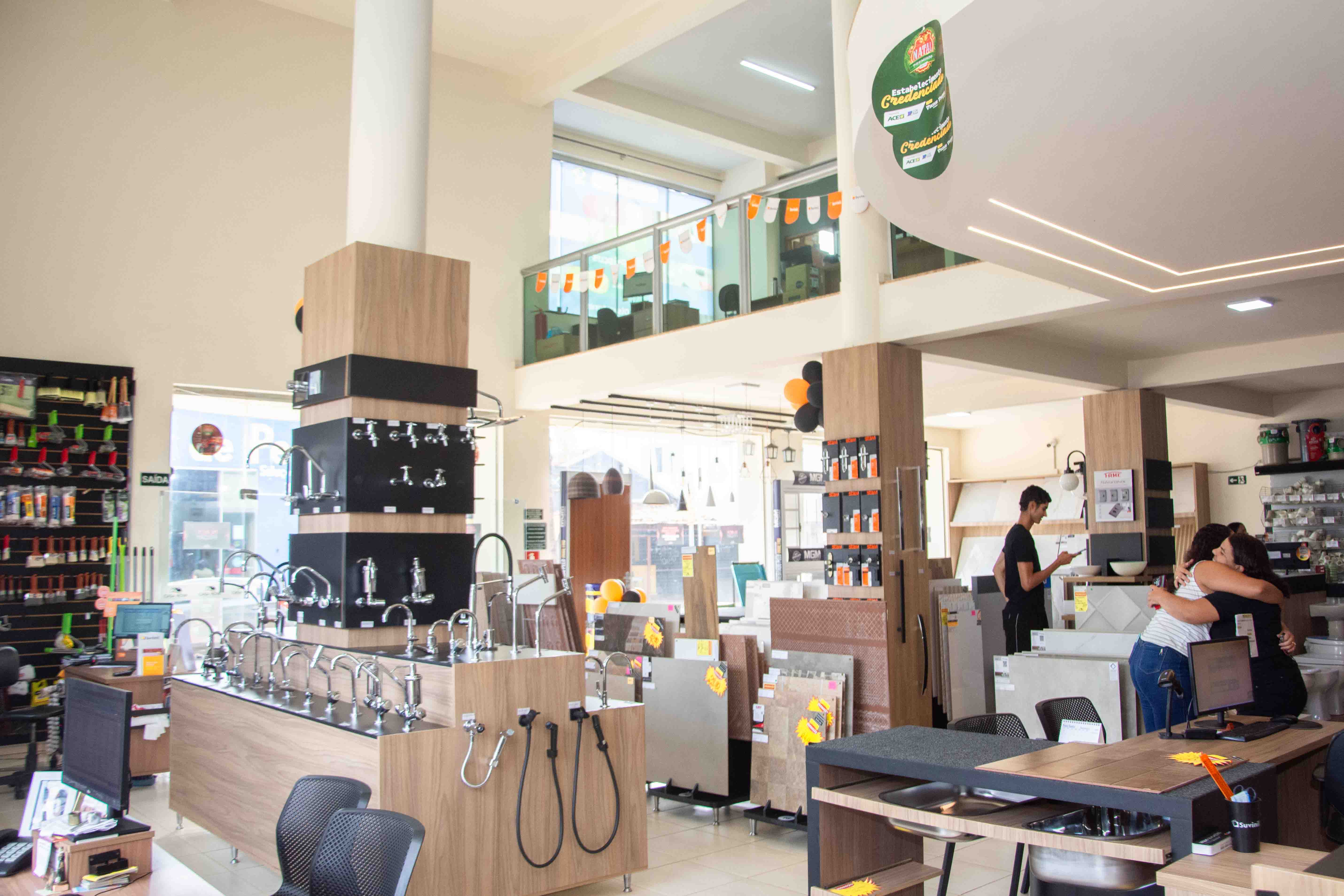Showroom de torneiras e acabamentos